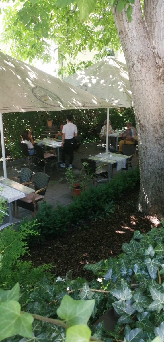 Gastgarten der Ristorante Pizzeria Taormina